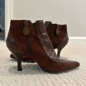 Donald Pliner Mitra Bootie
